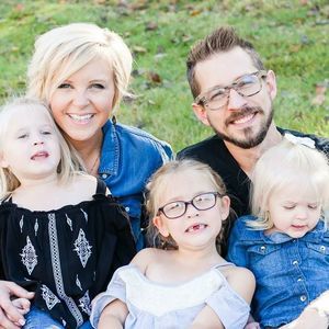 Meet your Posher, Kara